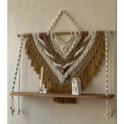 دیوارکوب دکوراتیو مکرومه بافی طرح بی نظیر شلف چوبی دیوارکوب دکوراتیو مکرومه بافی طرح بی نظیر شلف چوبی