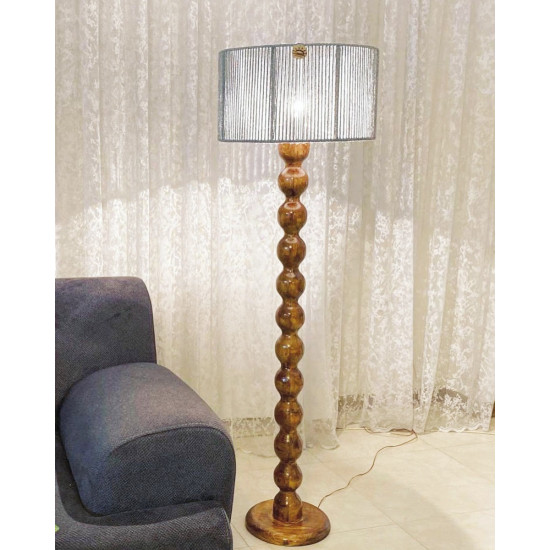 آباژور ایستاده چوبی کنار سالنی کد 8949