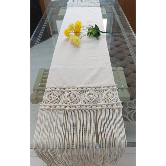 رومیزی رانر مکرومه ترکیبی با پارچه مدل اقتصادی