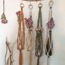 اویز گل مکرومه مینیمال گندمی اویز گل مکرومه مینیمال گندمی