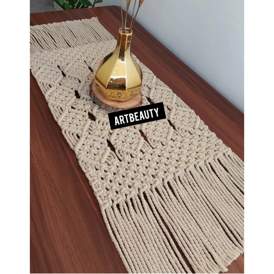 رومیزی رانر مکرومه دکوری طرح برلیان