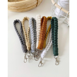 جاکلیدی مکرومه مدل فانتزی رنگی دخترانه جاکلیدی مکرومه مدل فانتزی رنگی دخترانه