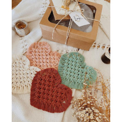 زیرلیوانی قلبی مکرومه بافی رنگ دلخواه طرح دلنواز زیرلیوانی قلبی مکرومه بافی رنگ دلخواه طرح دلنواز