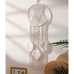 اویز گرد مکرومه طرح نارگل اویز گرد مکرومه طرح نارگل