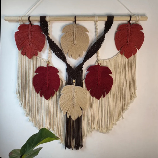 اویز برگ دار مکرومه طرح مونا