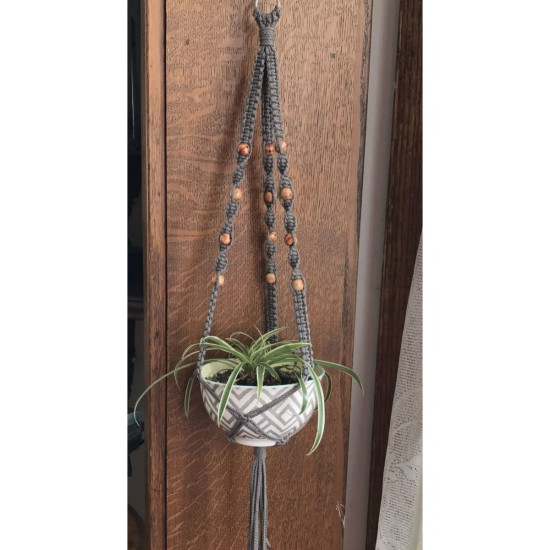 اویز گلدان مکرومه طرح شاهان