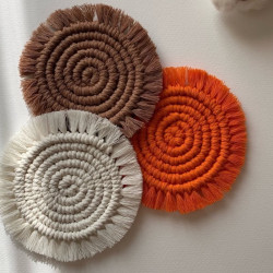 بسته سه عددی زیر لیوانی مکرومه بافی بسته سه عددی زیر لیوانی مکرومه بافی