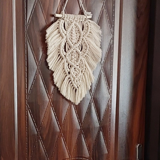 آویز مکرومه بافی برگ سلطنتی طرح چشم نواز