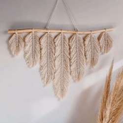 دیوارکوب برگ مکرومه بافی برند آرت بیوتی با چوب طبیعی مدل یاس دیوارکوب برگ مکرومه بافی برند آرت بیوتی با چوب طبیعی مدل یاس